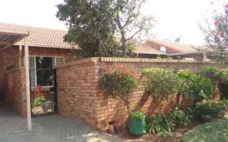 2 Bedroom Townhouse in Faerie Glen