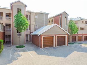 2 Bed Apartment in Greenstone Hill