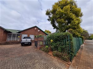 4 Bed House in Kingsview
