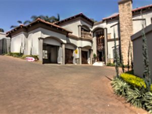 4 Bed House in Bedfordview