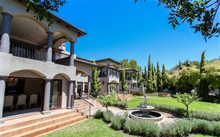 6 Bedroom House in Valmary Park
