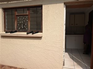 1 Bed Garden Cottage in Sydenham