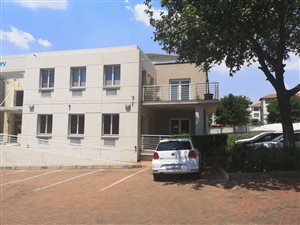 Commercial space in Greenstone Hill