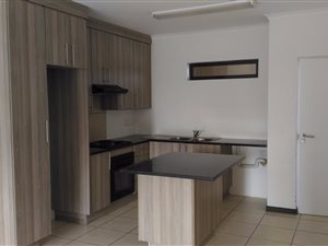 2 Bed Apartment in Ruimsig