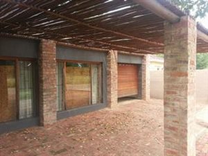 4 Bed House in Bult West