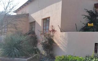 3 Bedroom House in Luckhoff