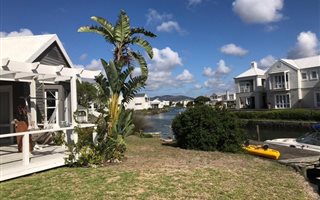 4 Bedroom House in Thesen Islands