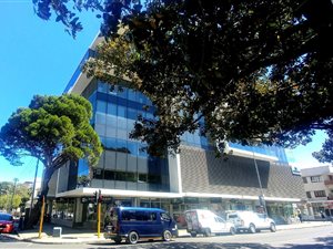 477 m² Commercial space in Sea Point