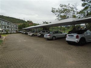 1200 m² Office Space in Riverhorse Valley