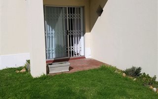 1 Bedroom Apartment in Rosebank