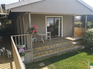 1 Bed Garden Cottage in Blackridge