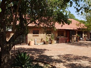 10 ha Farm in Hammanskraal