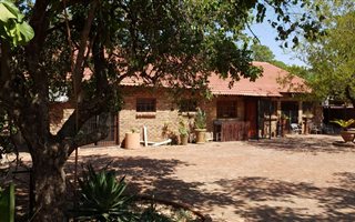 10 ha Farm in Hammanskraal