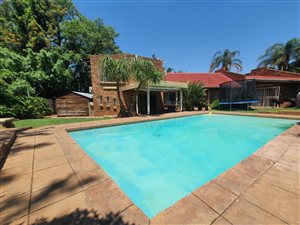 5 Bed House in Suiderberg