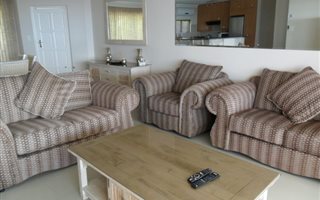 3 Bedroom Apartment in Shakas Rock