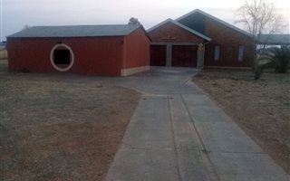 4.3 ha Farm in Roodewal and surrounds