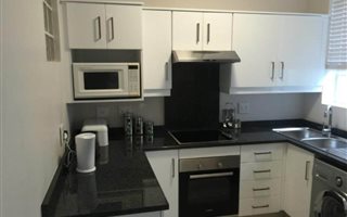 2 Bedroom Apartment in Sandown