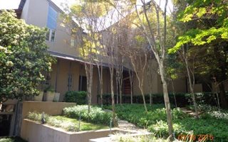 3 Bedroom Townhouse in Waterkloof Ridge