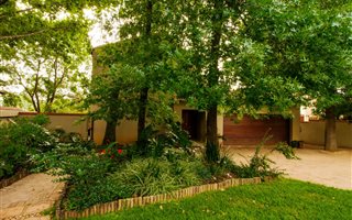 3 Bedroom House in Country Lane Estate