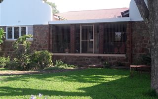 4 Bedroom House in Kameeldrift East