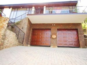 4 Bed House in Rietondale