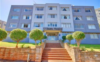 2 Bedroom Flat in Morningside