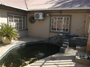 320 m² Commercial space in Edenvale