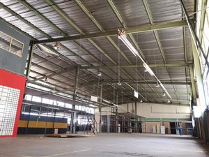2446 m² Industrial space in Robertville