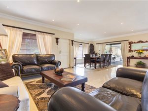 4 Bed House in Vygeboom