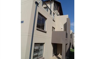 2 Bedroom Apartment in Ruimsig