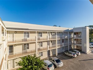 2 Bed Apartment in Nuutgevonden