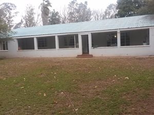 4.9 ha Farm in Kroondal