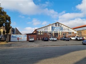943 m² Industrial space in Electron