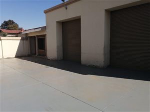 245 m² Industrial space in Bredell AH