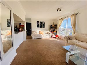 2 Bed Apartment in Bloubergstrand