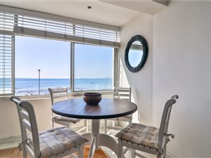 Studio Apartment in Mouille Point