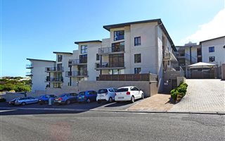 2 Bedroom Apartment in Hout Bay and surrounds
