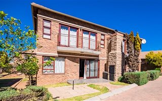 2 Bedroom Apartment in Bartlett