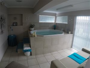 4 Bed House in Fernglen