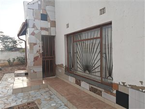 3 Bed House in Pollak Park