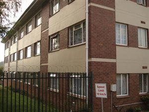 2 Bed Apartment in Pelham