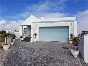 3 Bedroom House in Blue Lagoon