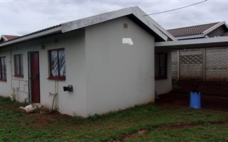2 Bedroom House in Alton