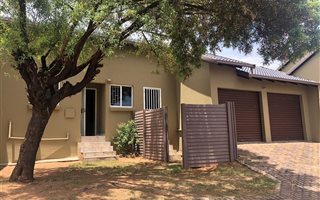 3 Bedroom Townhouse in Halfway Gardens