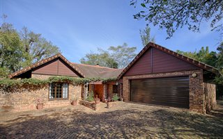 3 Bedroom House in White River Country Estate