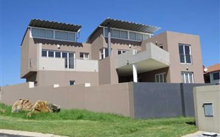 3 Bedroom House in Thorn Valley Estate