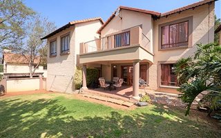 4 Bedroom Cluster in Vorna Valley