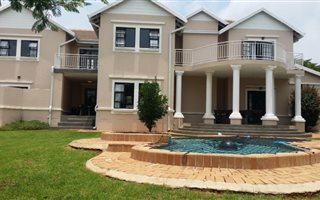 5 Bedroom House in Woodlands Estate