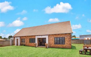 3 Bedroom House in Krugersrus