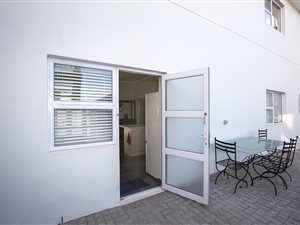 1 Bedroom Garden Cottage in Myburgh Park